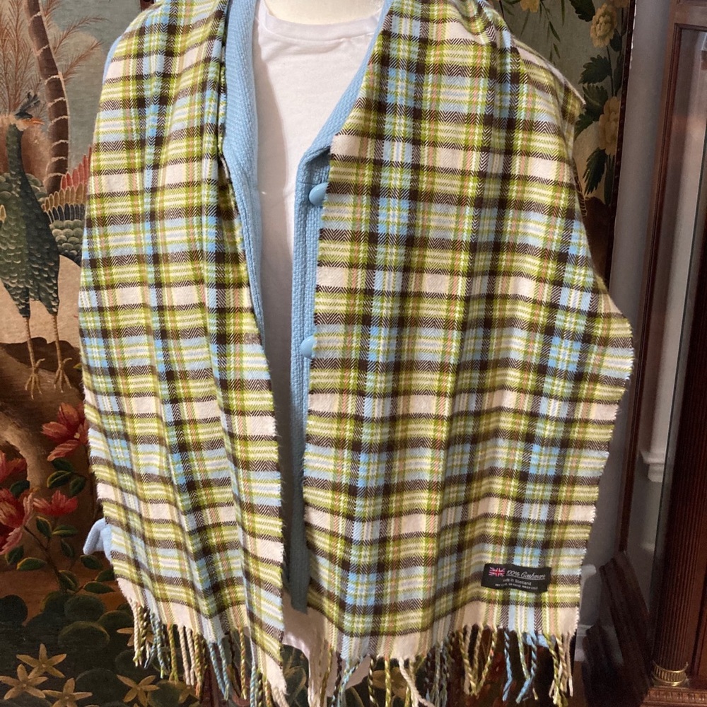 100% Cashmere Scraf